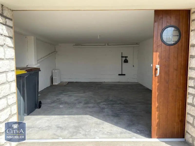 Photo 15 Appartement 6 pièces 13.7m²