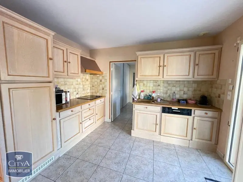 Photo 4 Maison 5 pièces 167.73m²