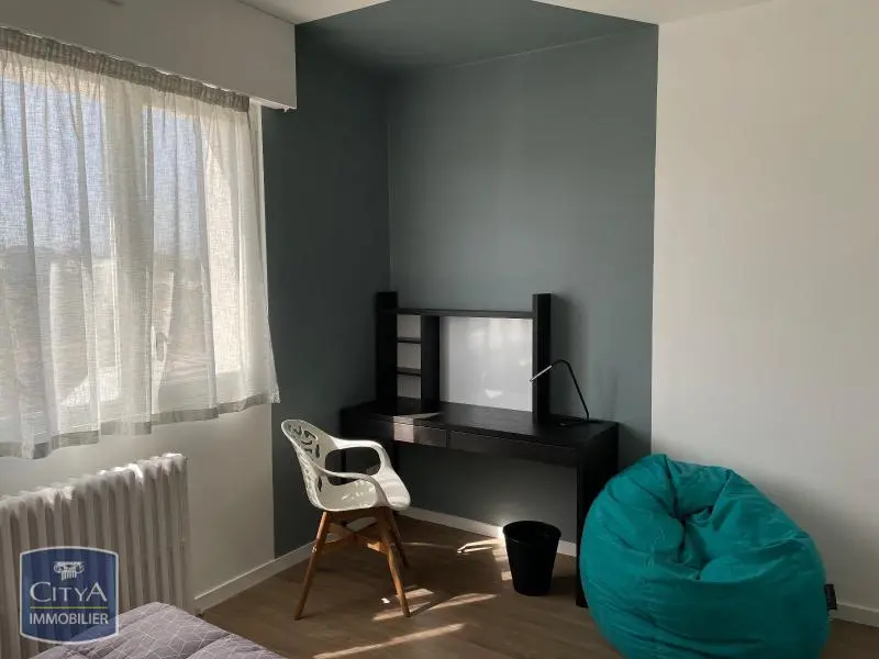 Photo 12 Appartement 6 pièces 13.7m²
