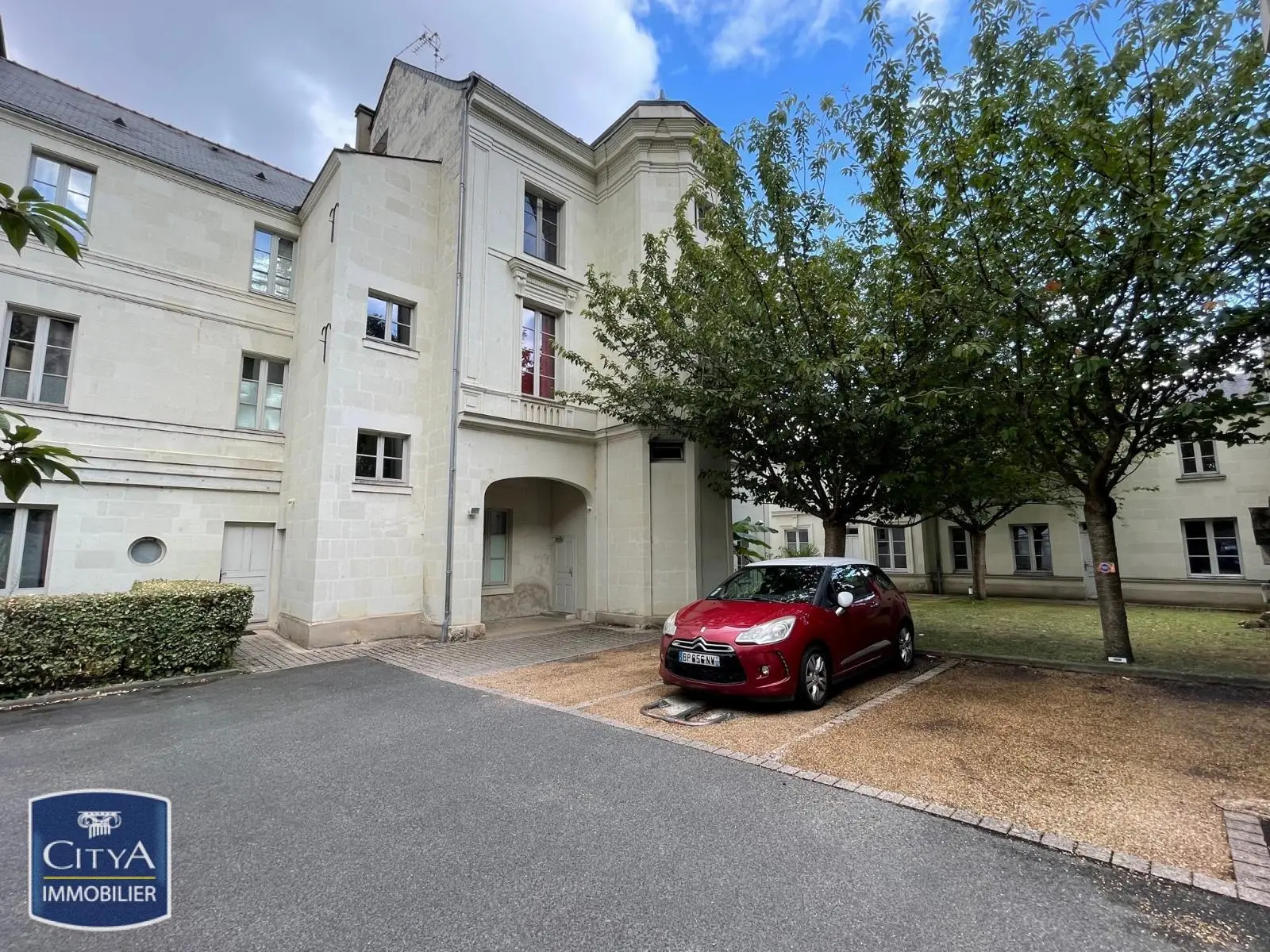 Photo 5 Appartement 1 pièce 28.39m²