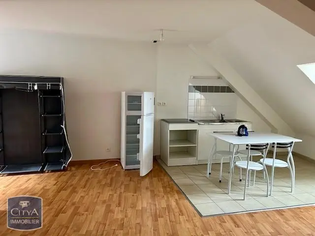 Photo 2 Appartement 1 pièce 32m²