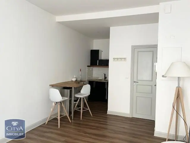 Photo 1 Appartement 1 pièce 20.68m²