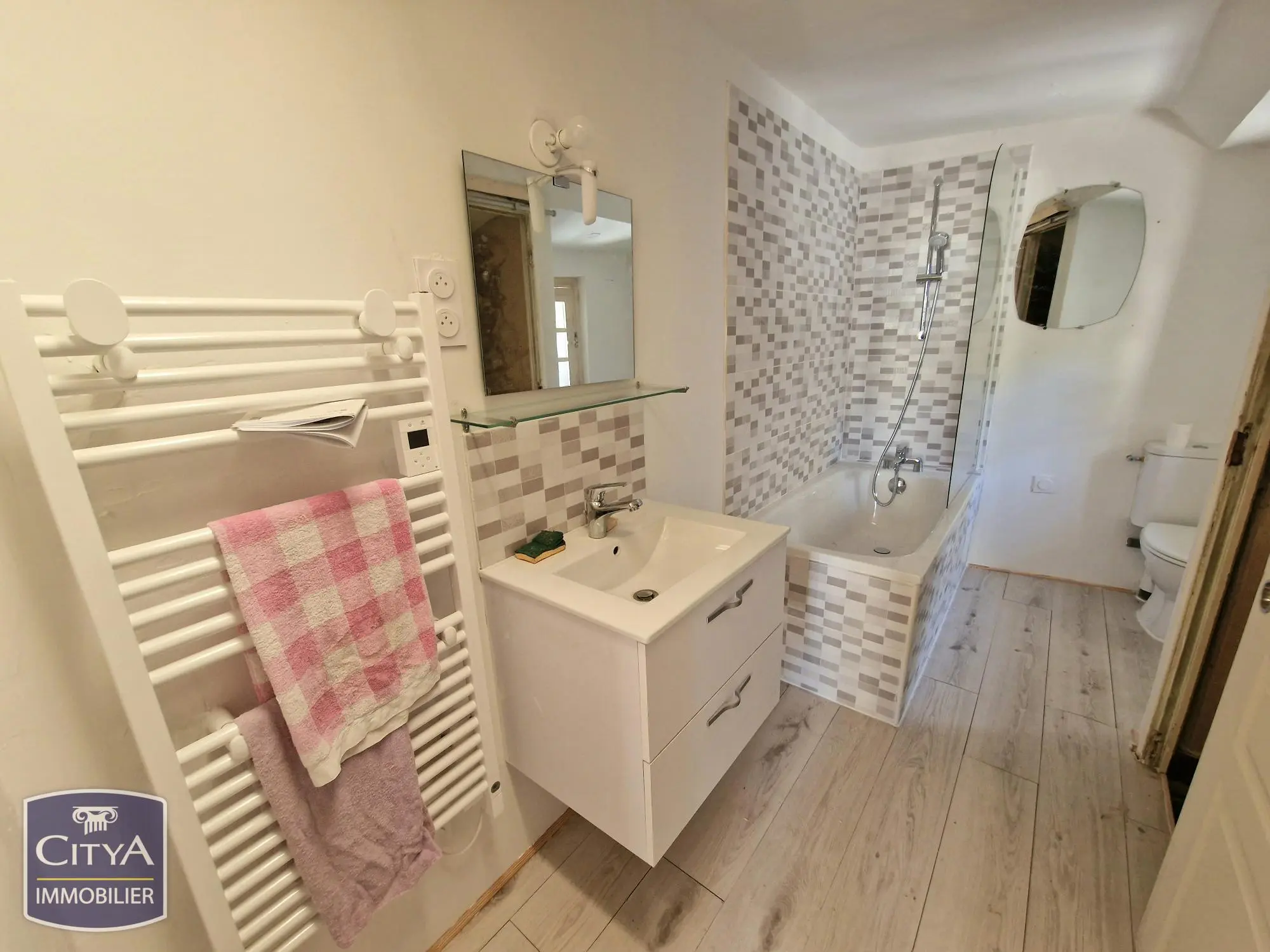 Photo 10 Appartement 5 pièces 118m²