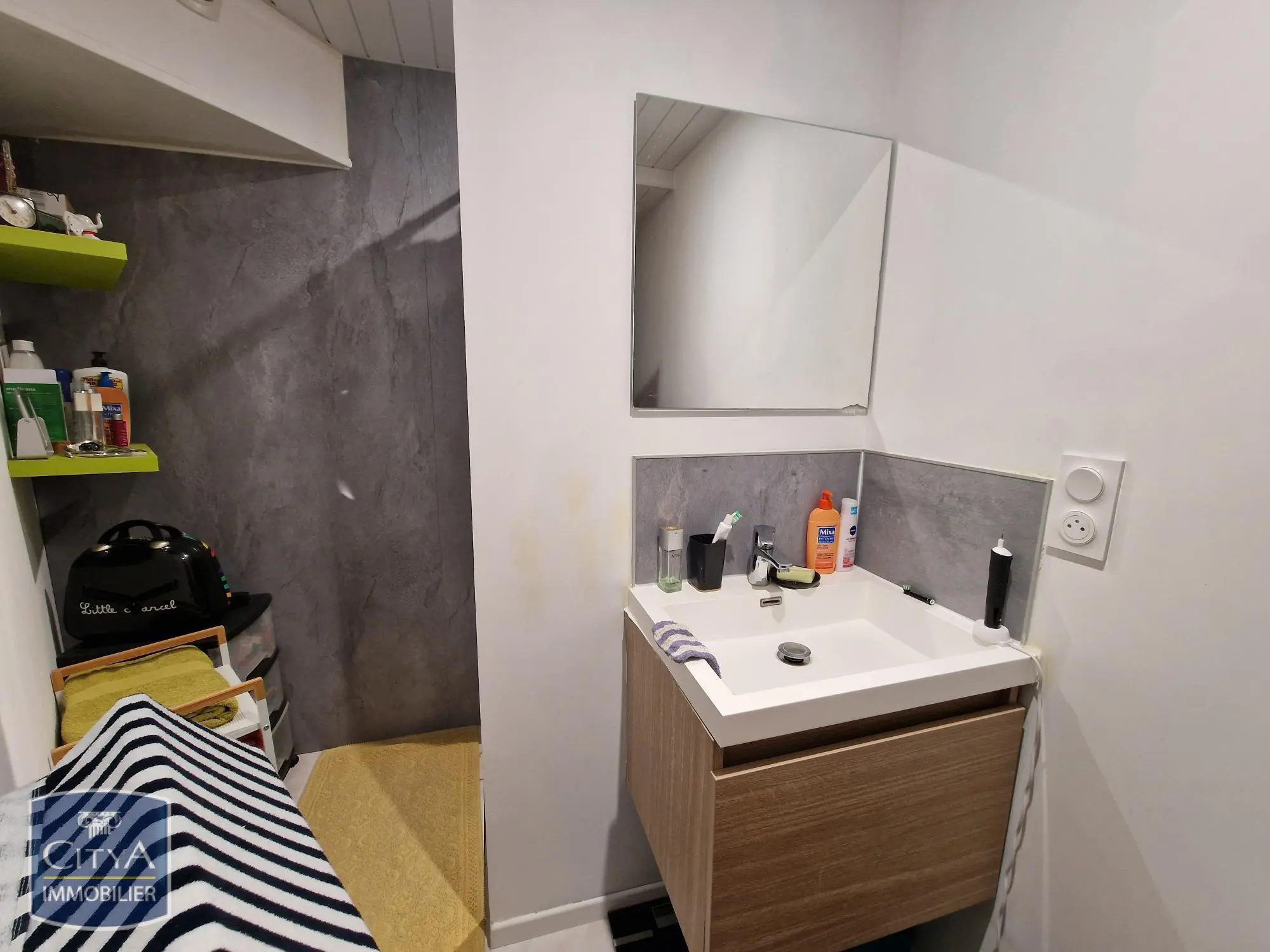 Photo 7 Immeuble 250m²