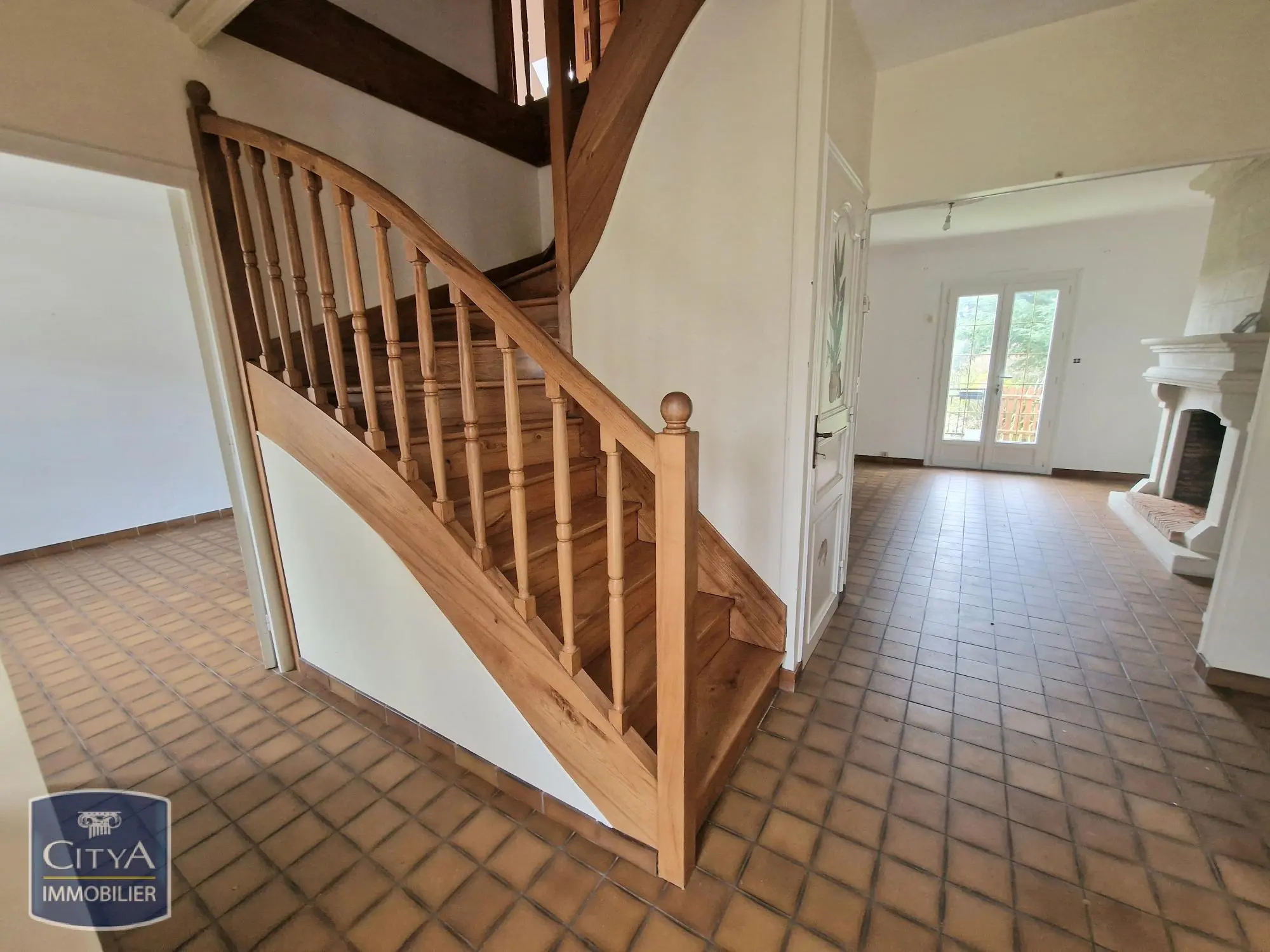 Photo 3 Maison 6 pièces 165m²