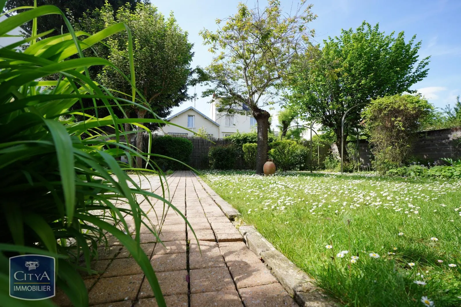 Photo 18 Maison 9 pièces 204m²