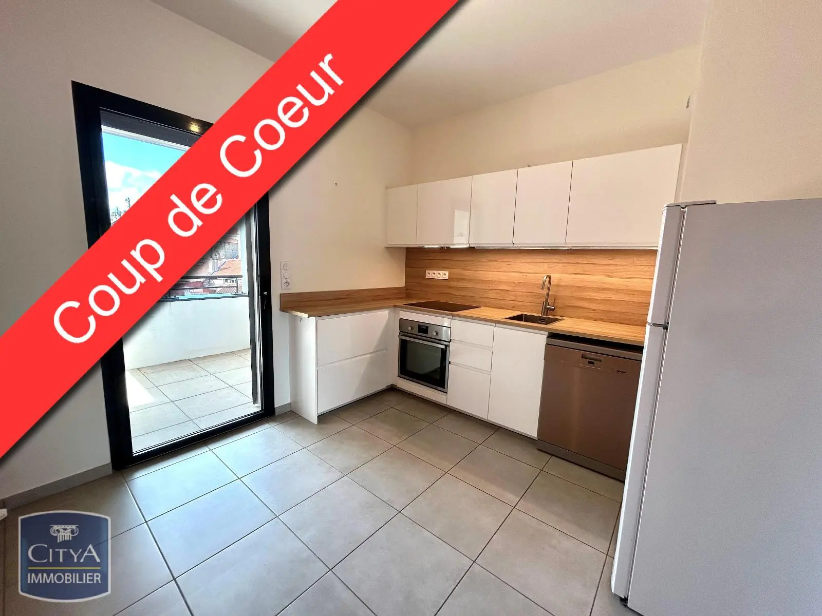 Photo 1 Appartement 4 pièces 93.27m²