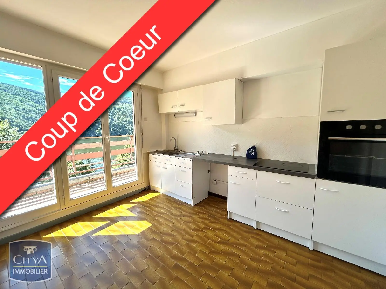 Photo 1 Appartement 4 pièces 104.9m²