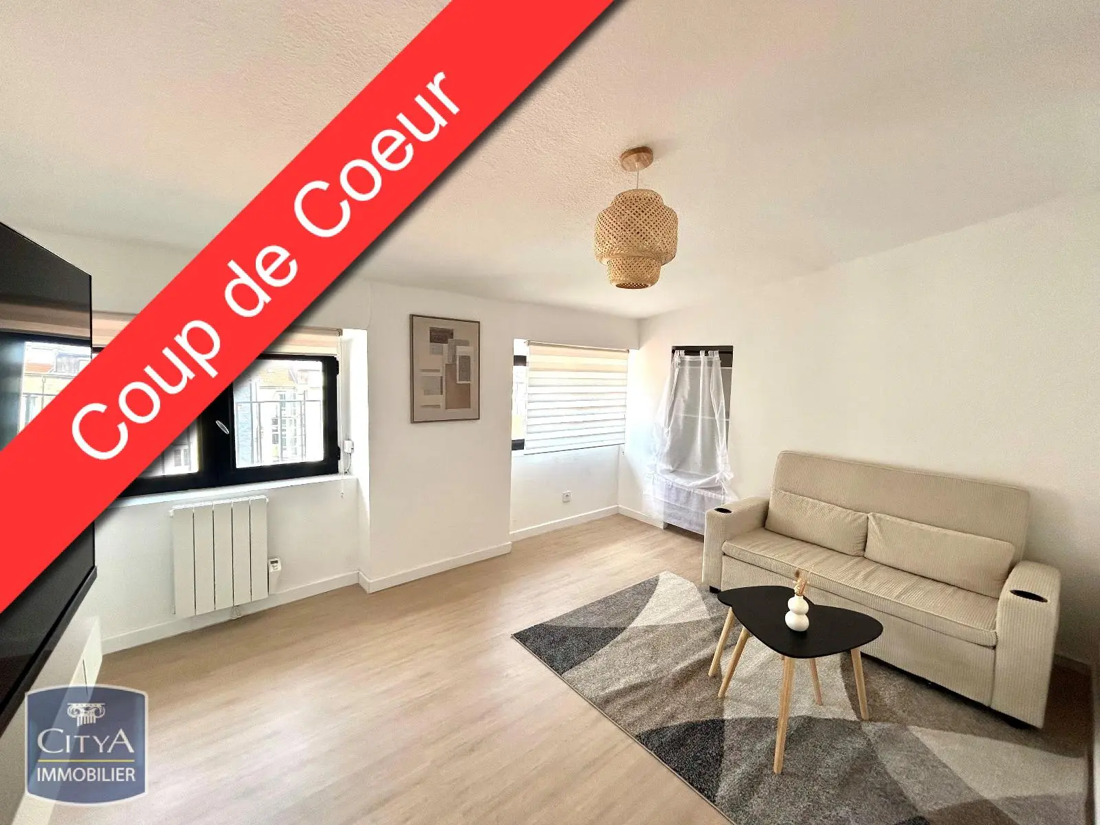 Photo 1 Appartement 1 pièce 23.36m²