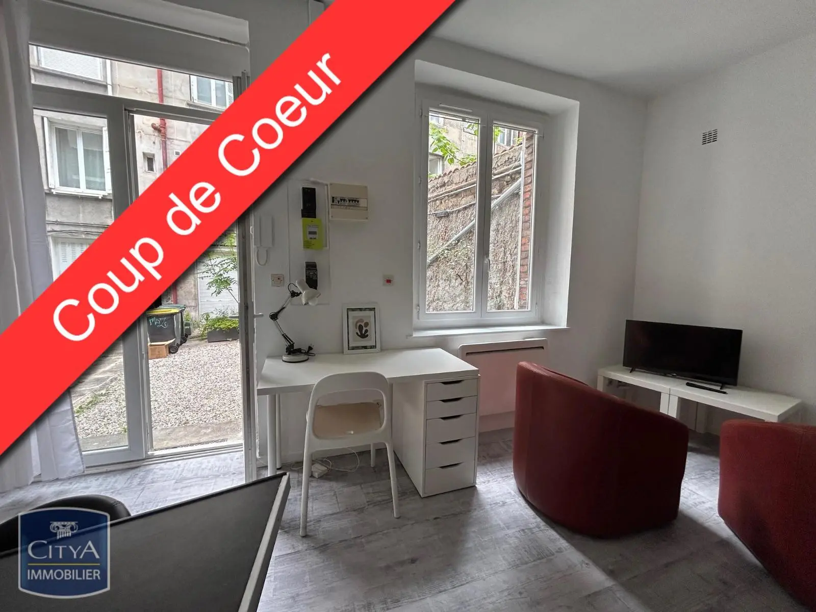 Photo 1 Appartement 1 pièce 27.57m²
