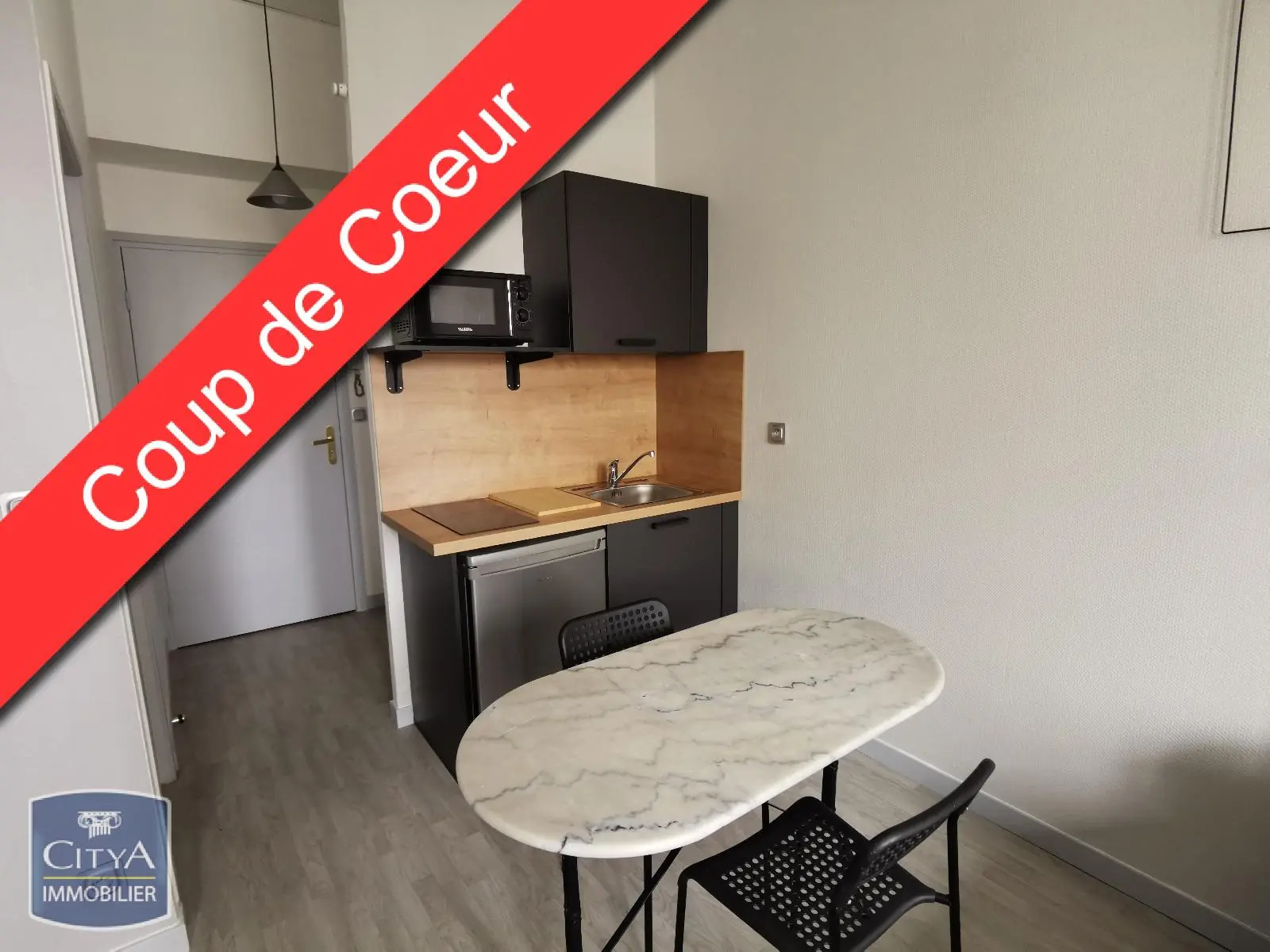 Photo 1 Appartement 1 pièce 23.21m²