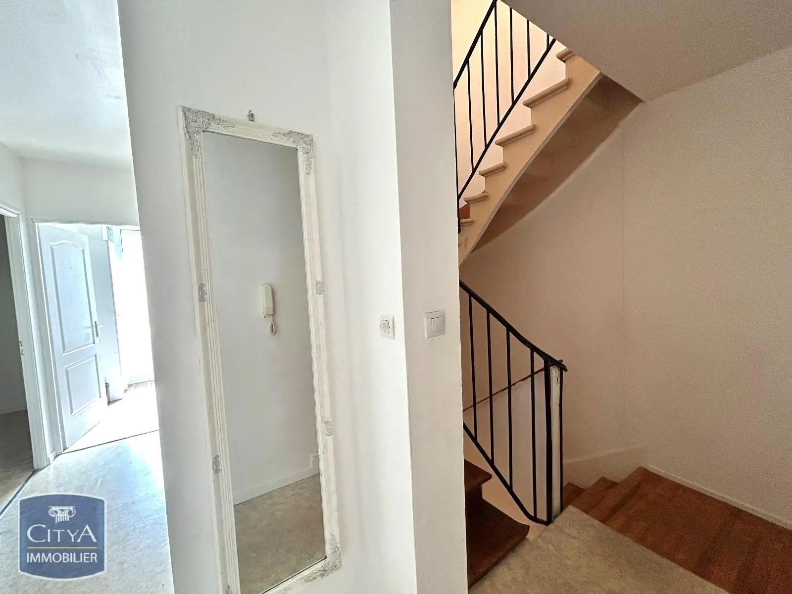 Photo 16 Appartement 5 pièces 96.39m²