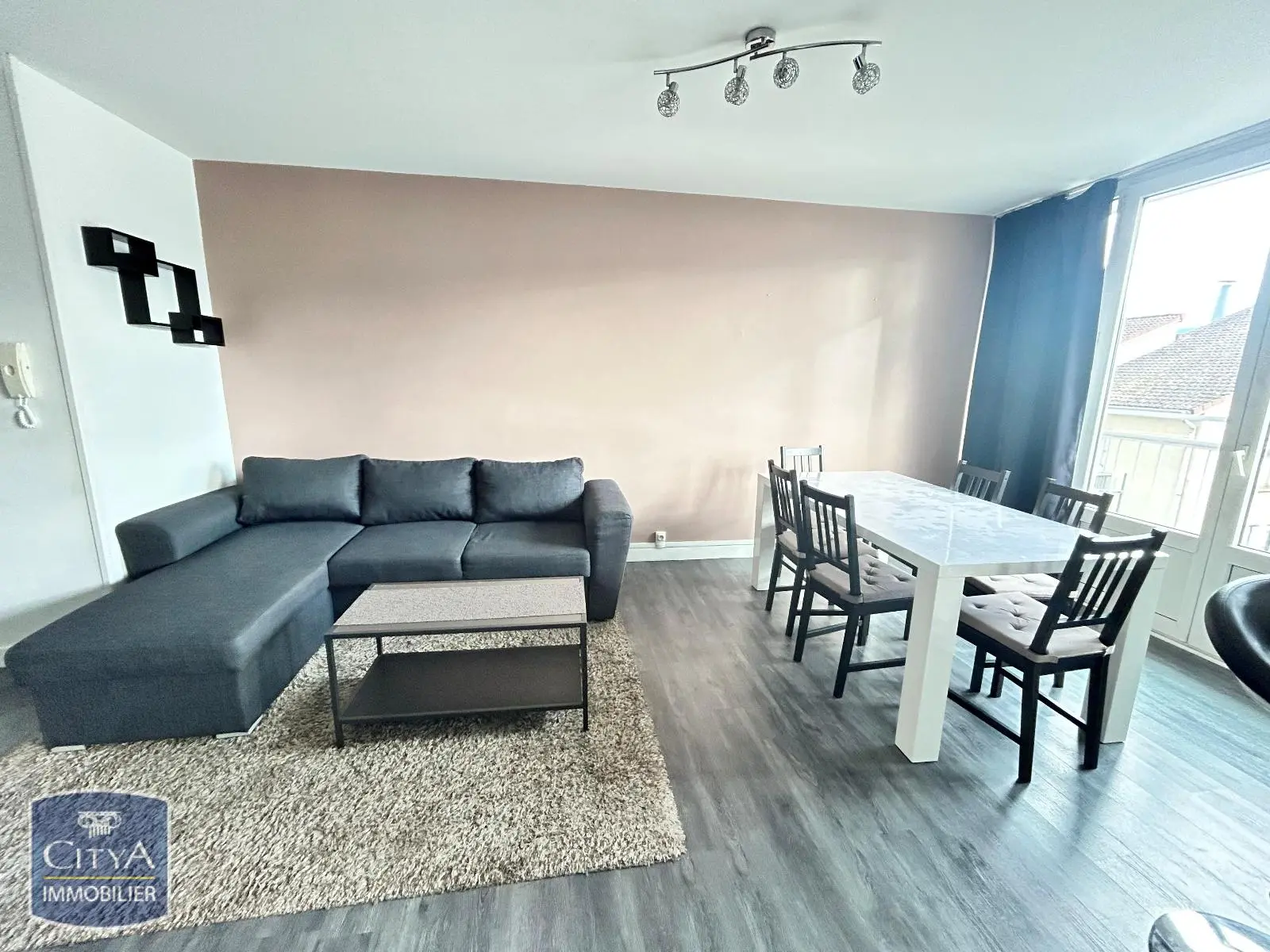 Photo 1 Appartement 3 pièces 61.82m²