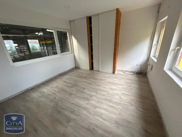 Photo 8 Local Commercial 376m²