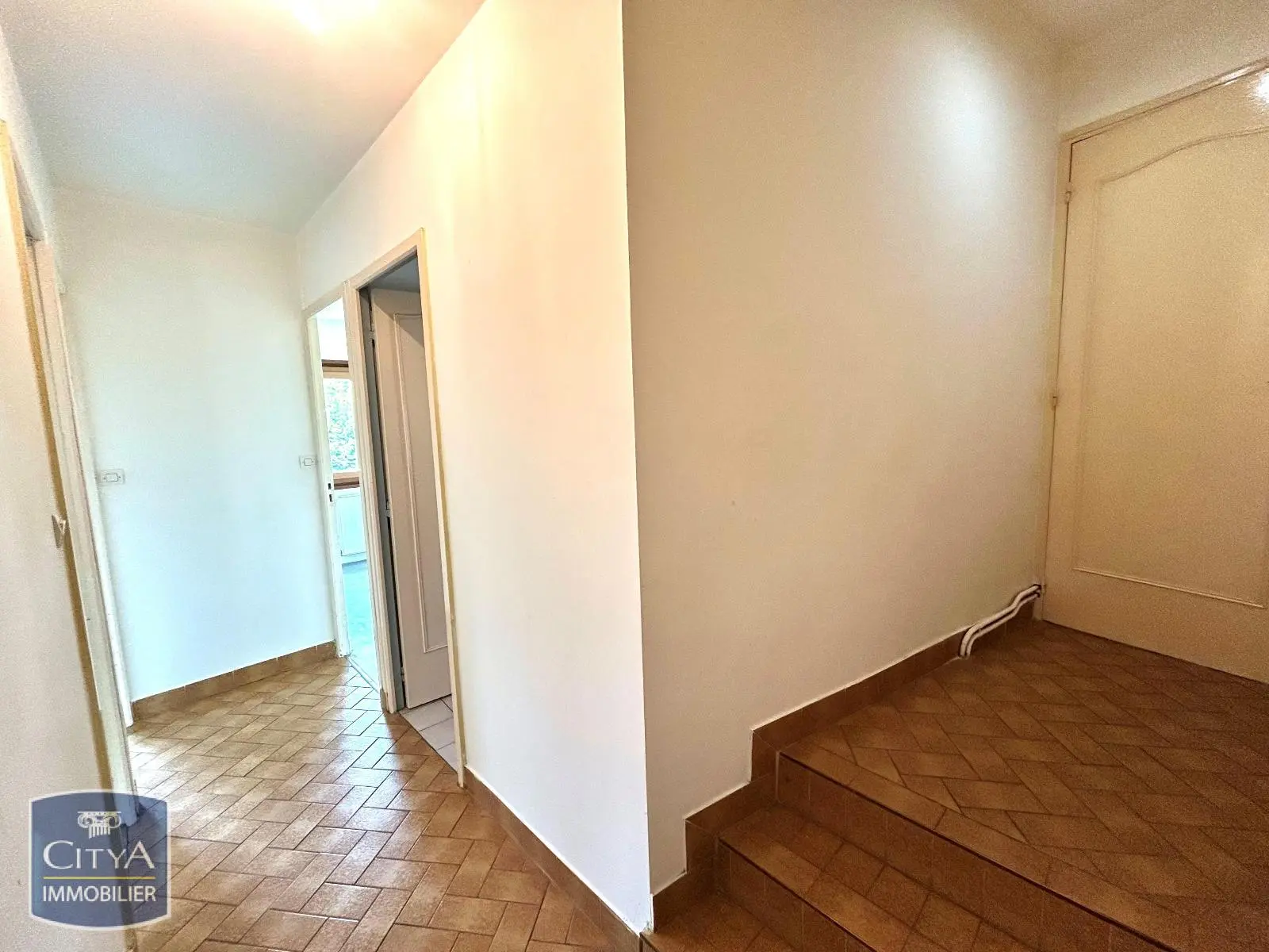 Photo 12 Appartement 5 pièces 95.24m²