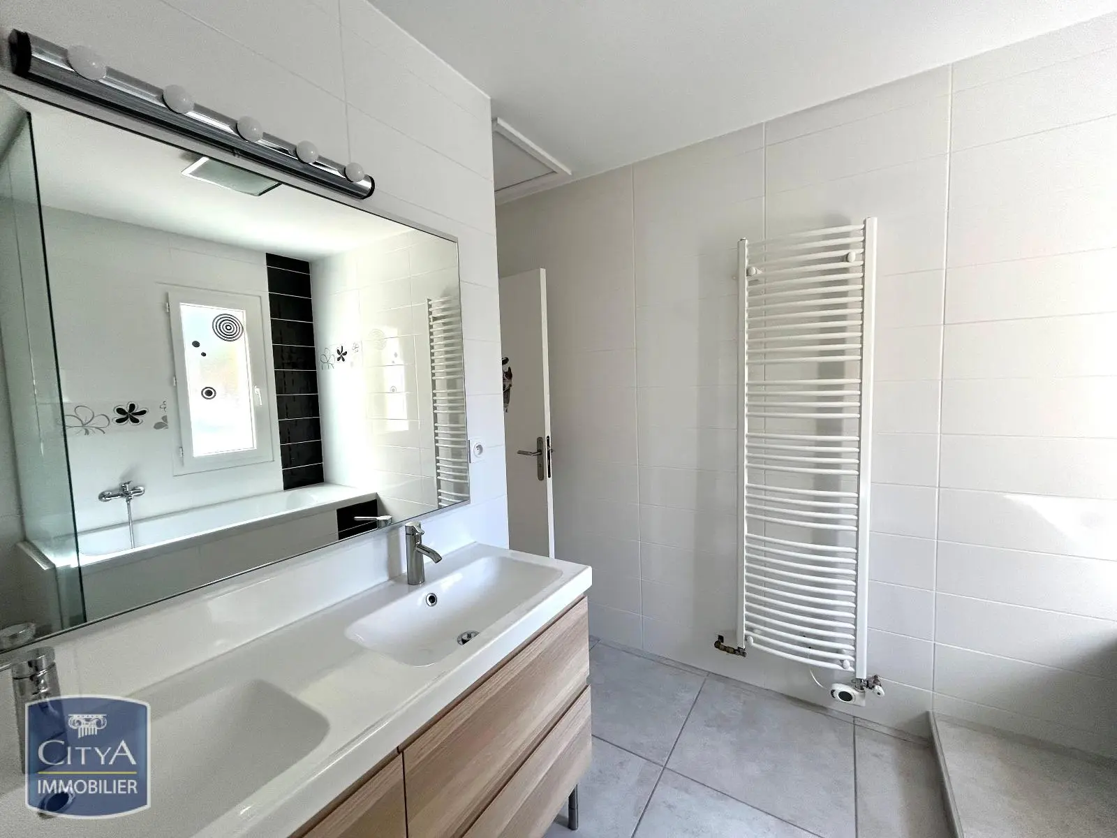 Photo 11 Maison 4 pièces 131.43m²