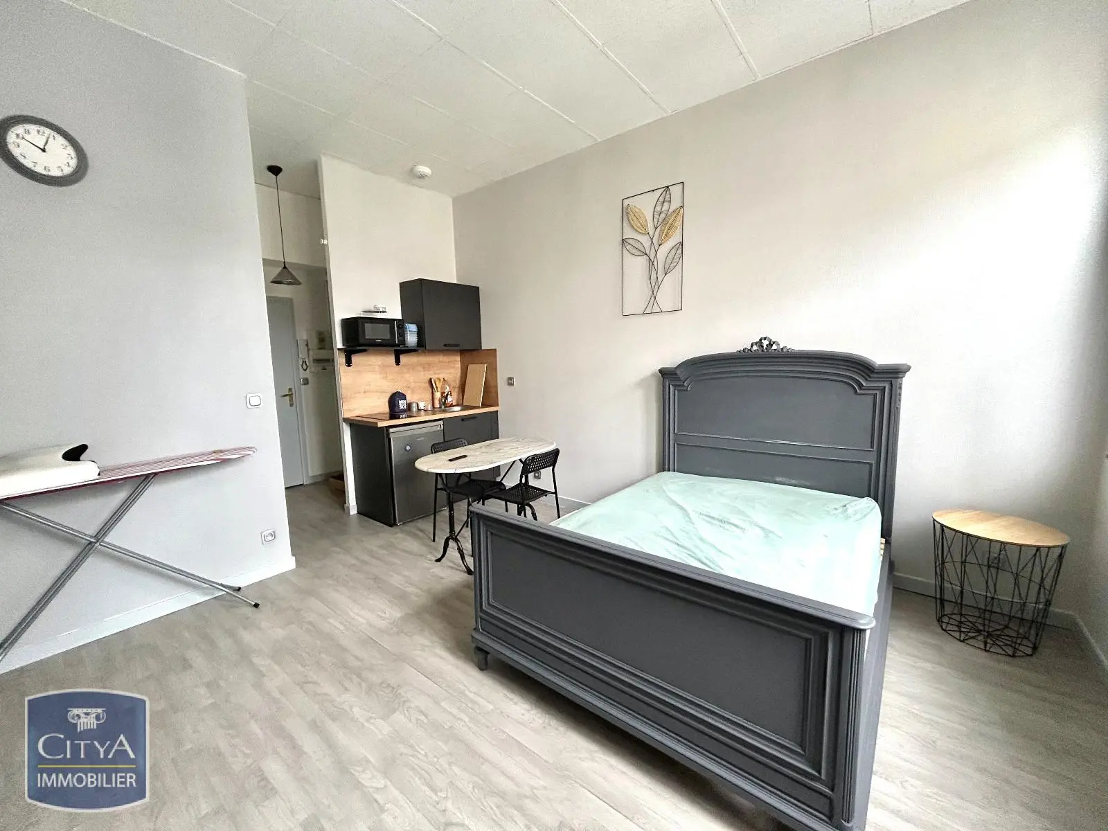 Photo 1 Appartement 1 pièce 23.21m²