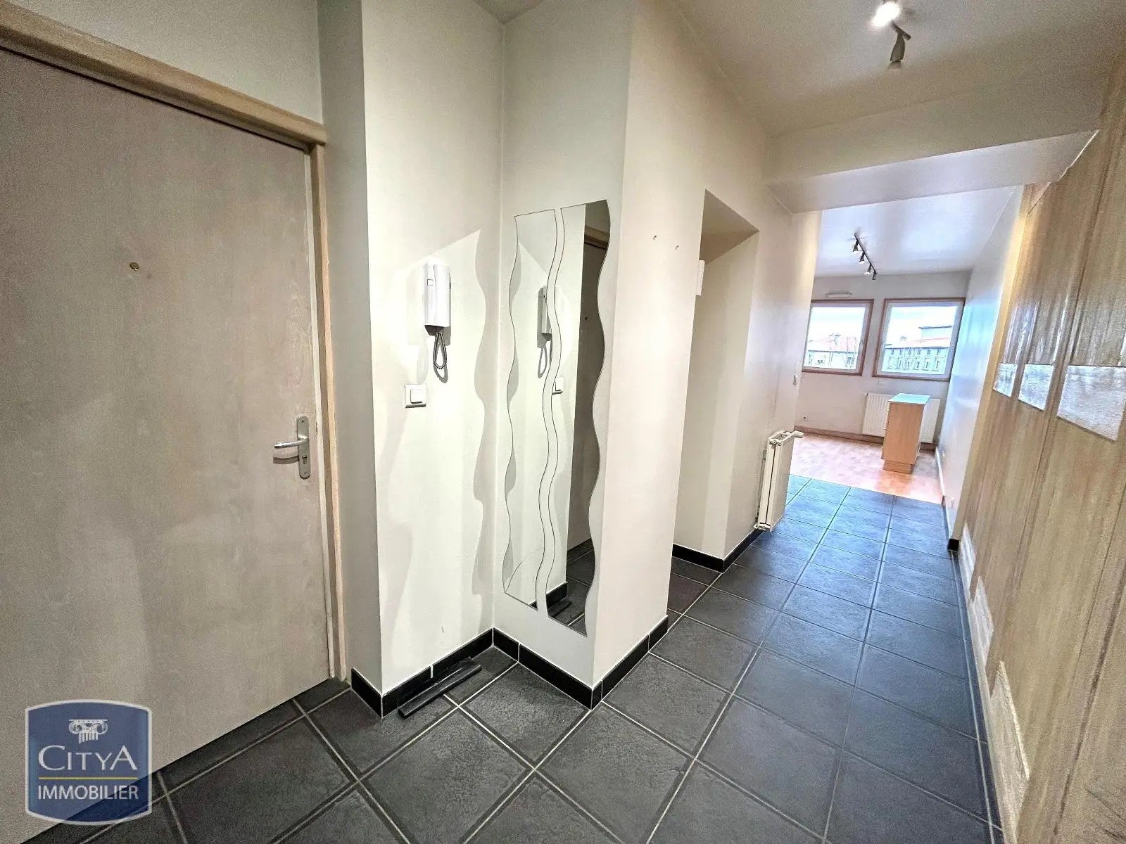 Photo 8 Appartement 2 pièces 56.08m²