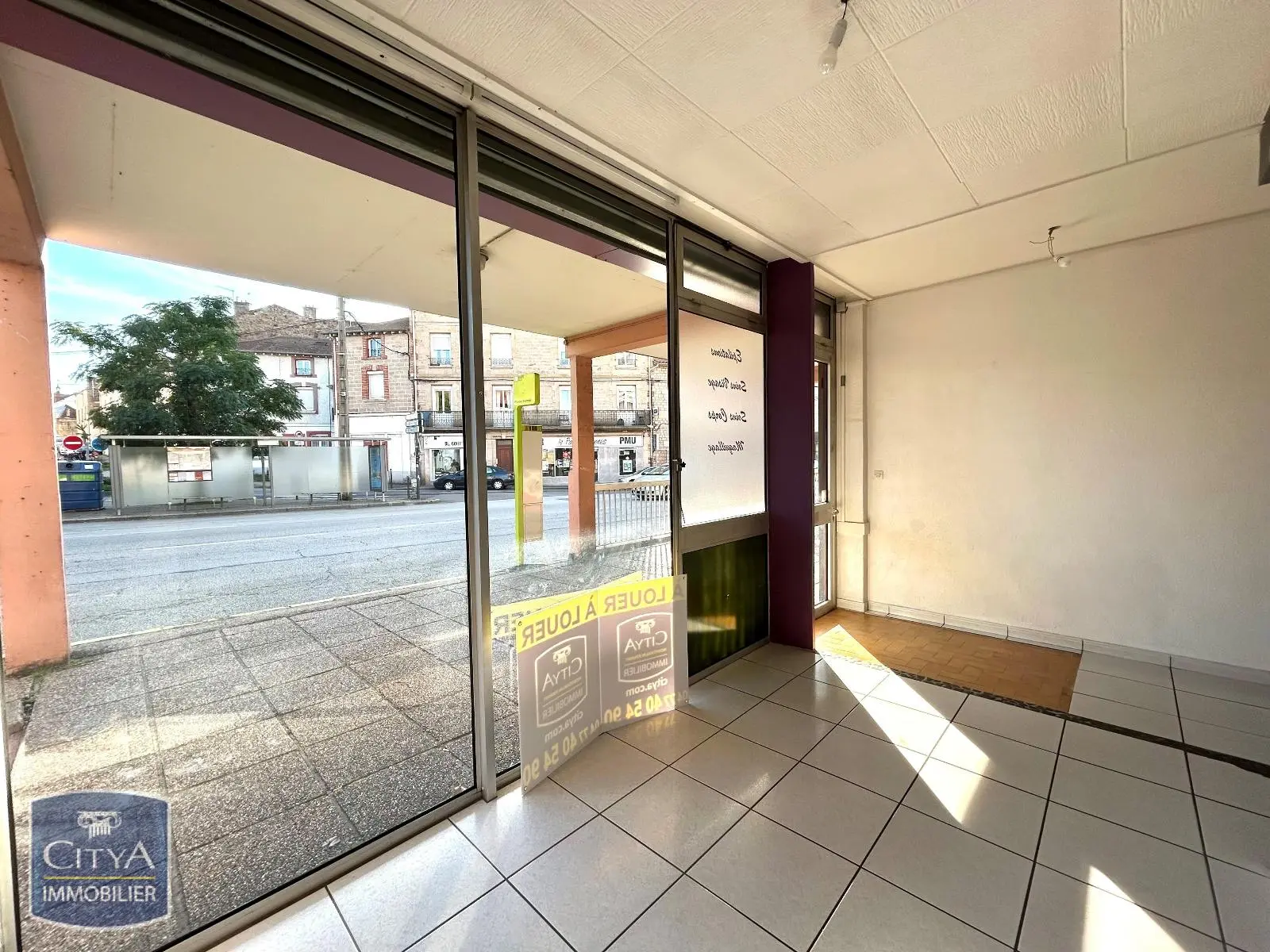 Photo 2 Local Commercial 60m²