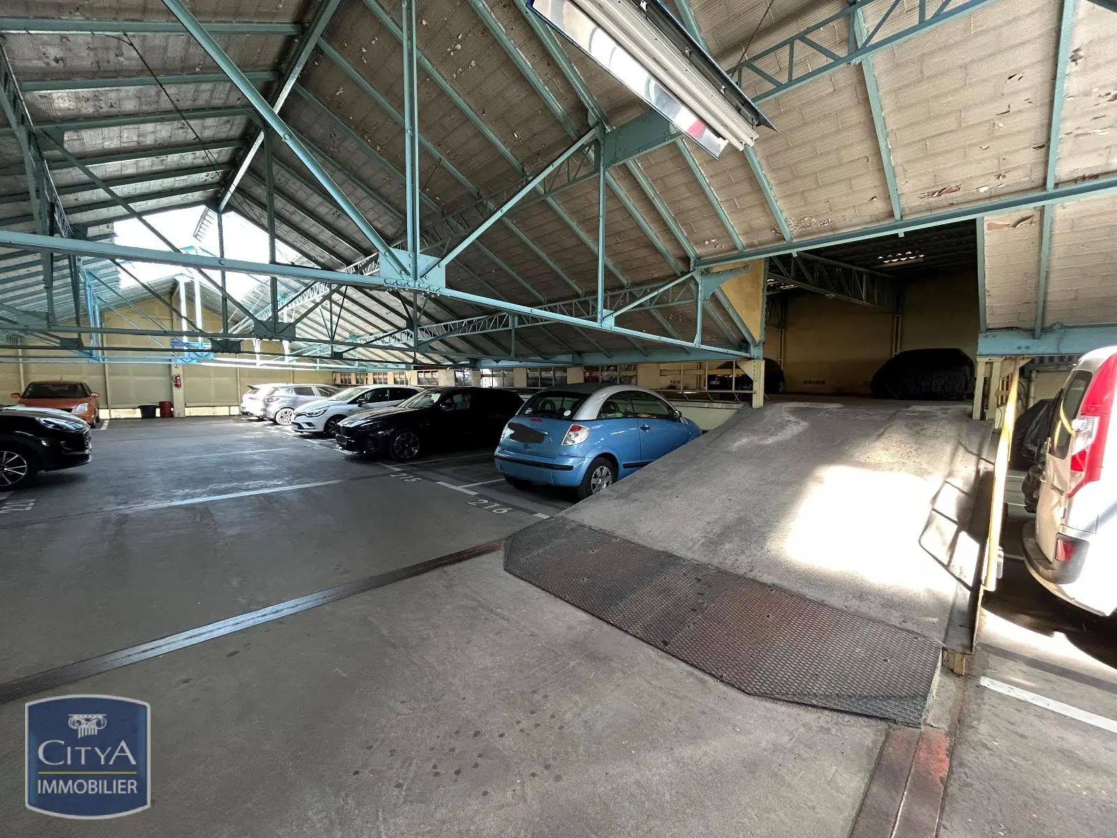 Photo 4 Parking 10m²