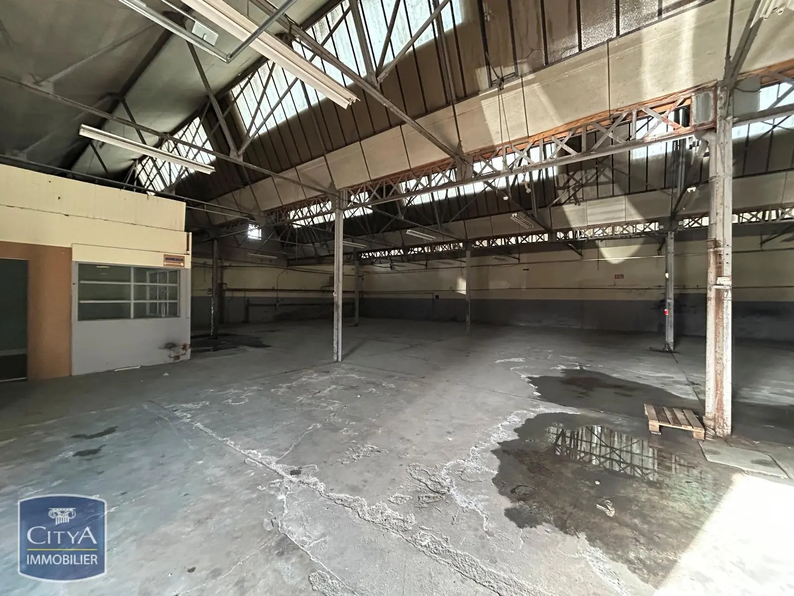 Photo 4 Local Commercial 1000m²