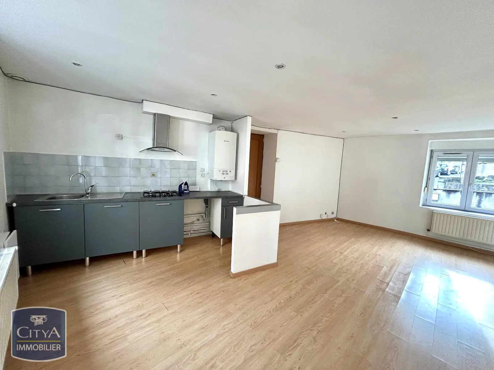 Photo 1 Appartement 4 pièces 63.74m²