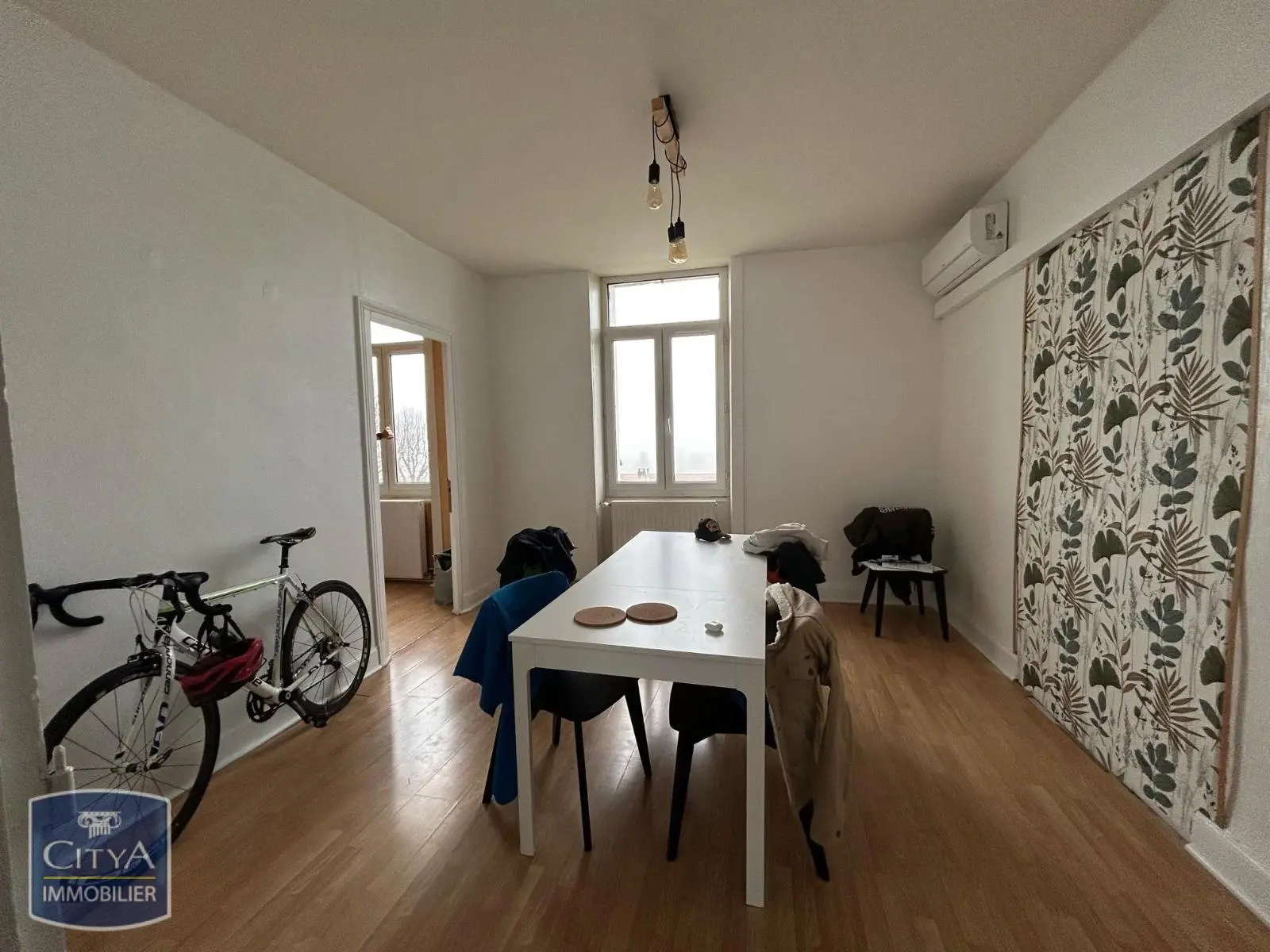 Photo 2 Appartement 4 pièces 79.78m²