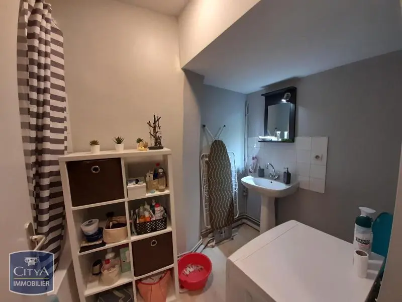 Photo 3 Appartement 2 pièces 31.58m²