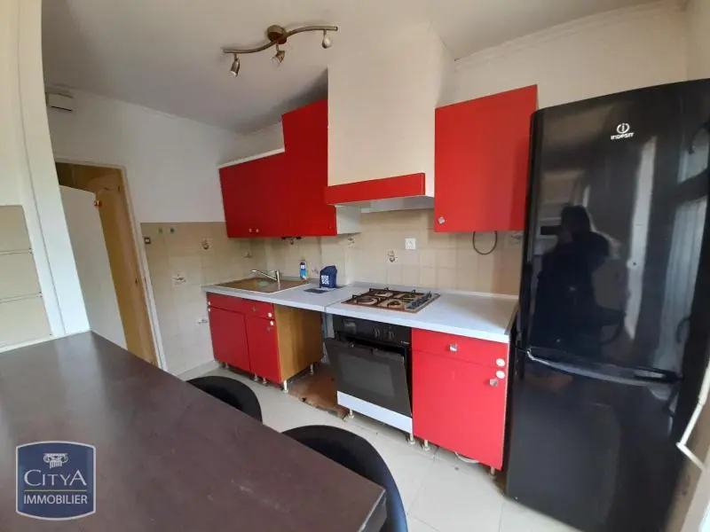 A LOUER T3 COURS FAURIEL