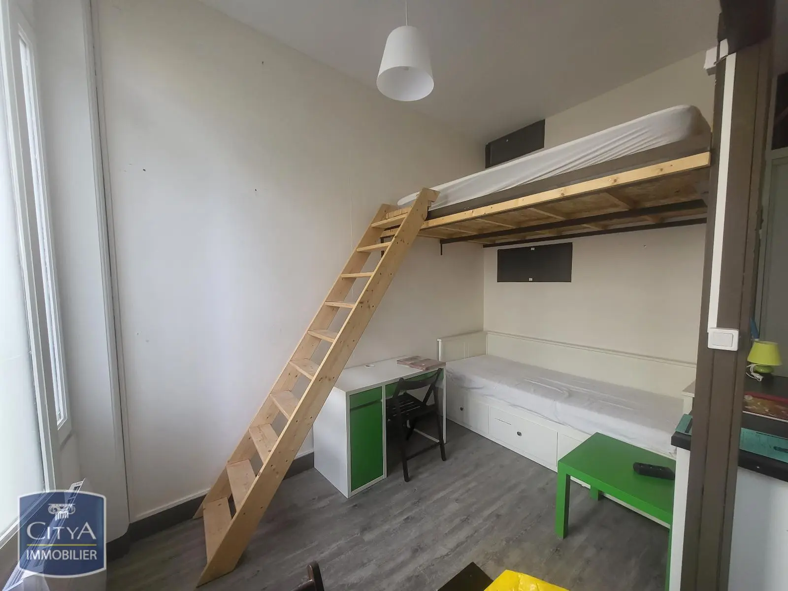 Photo 1 Appartement 1 pièce 20.94m²