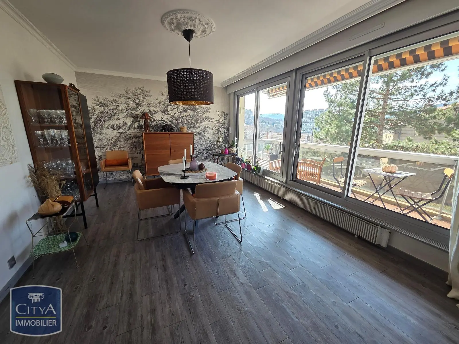 Photo 2 Appartement 4 pièces 84.3m²
