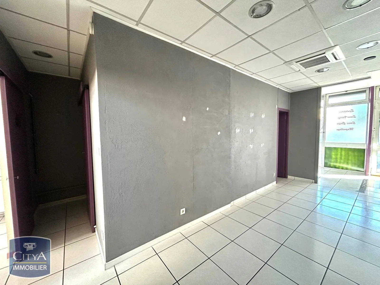 Photo 3 Local Commercial 60m²