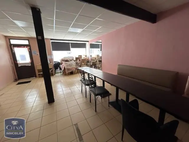 Photo 3 Local Commercial 105.11m²