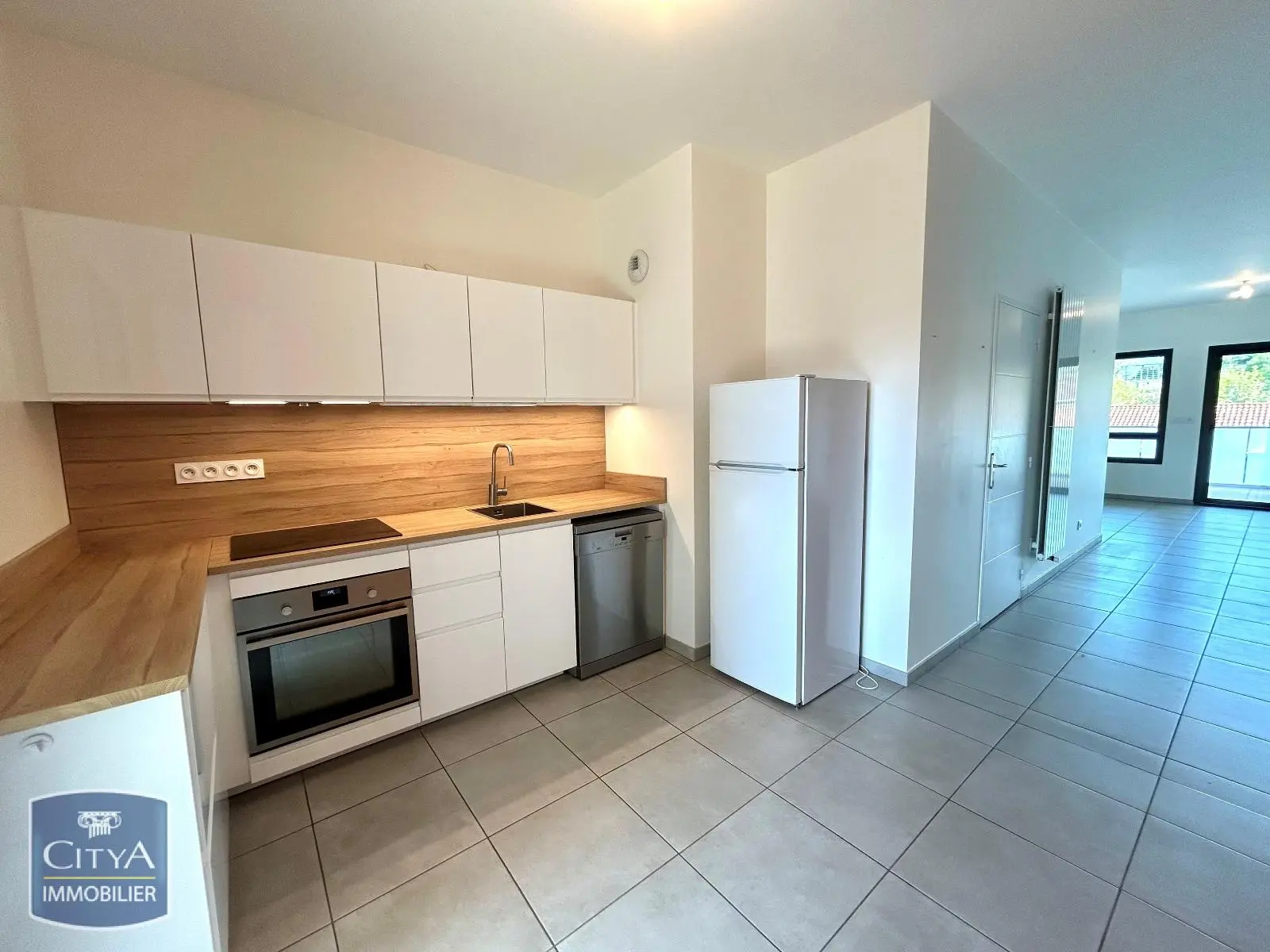 Photo 2 Appartement 4 pièces 93.27m²