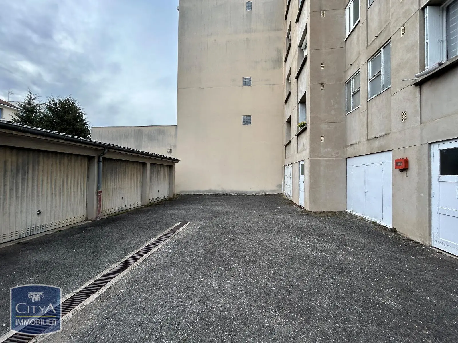 Photo 4 Parking 10m²