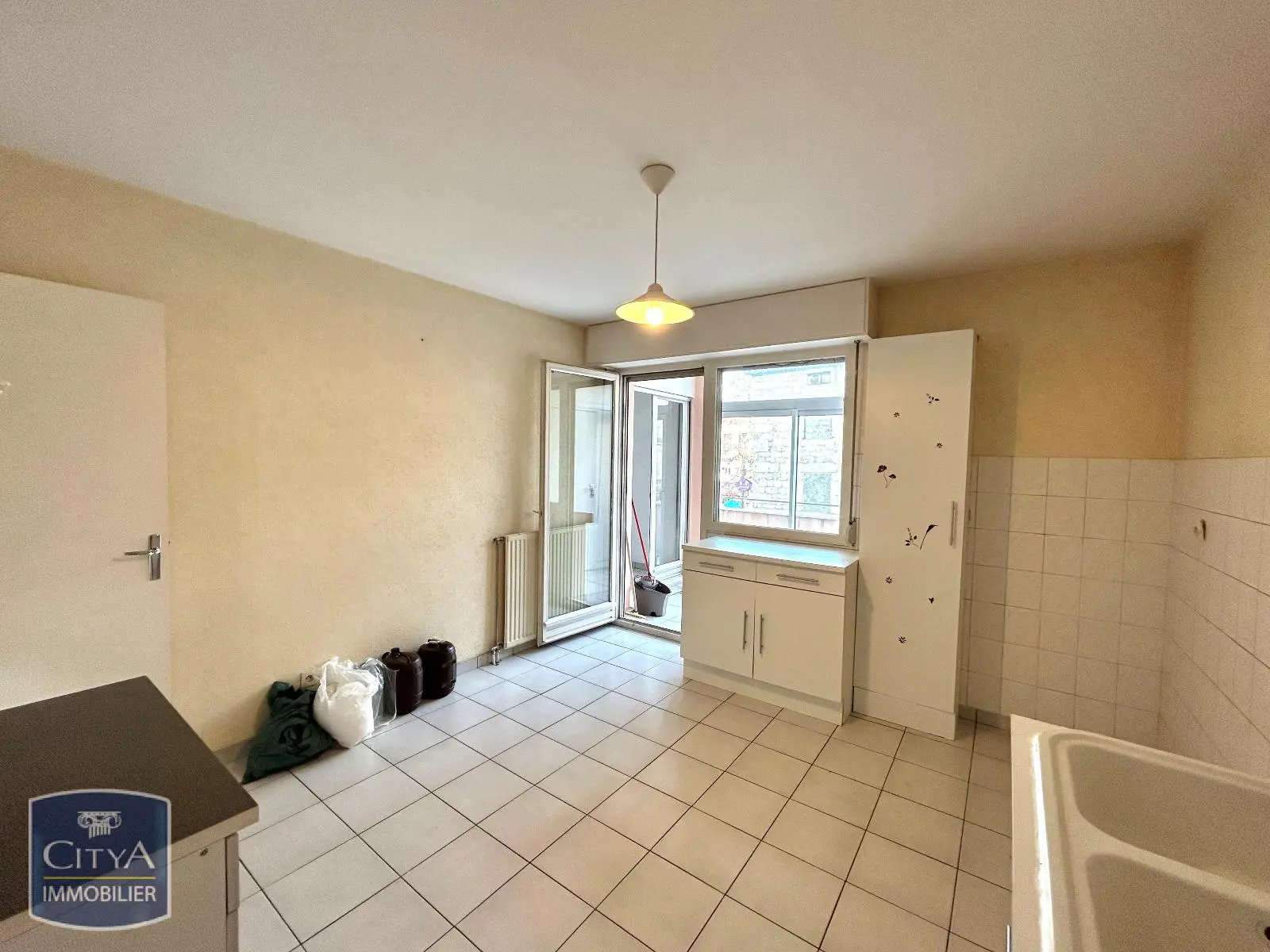 Photo 2 Appartement 3 pièces 80.56m²