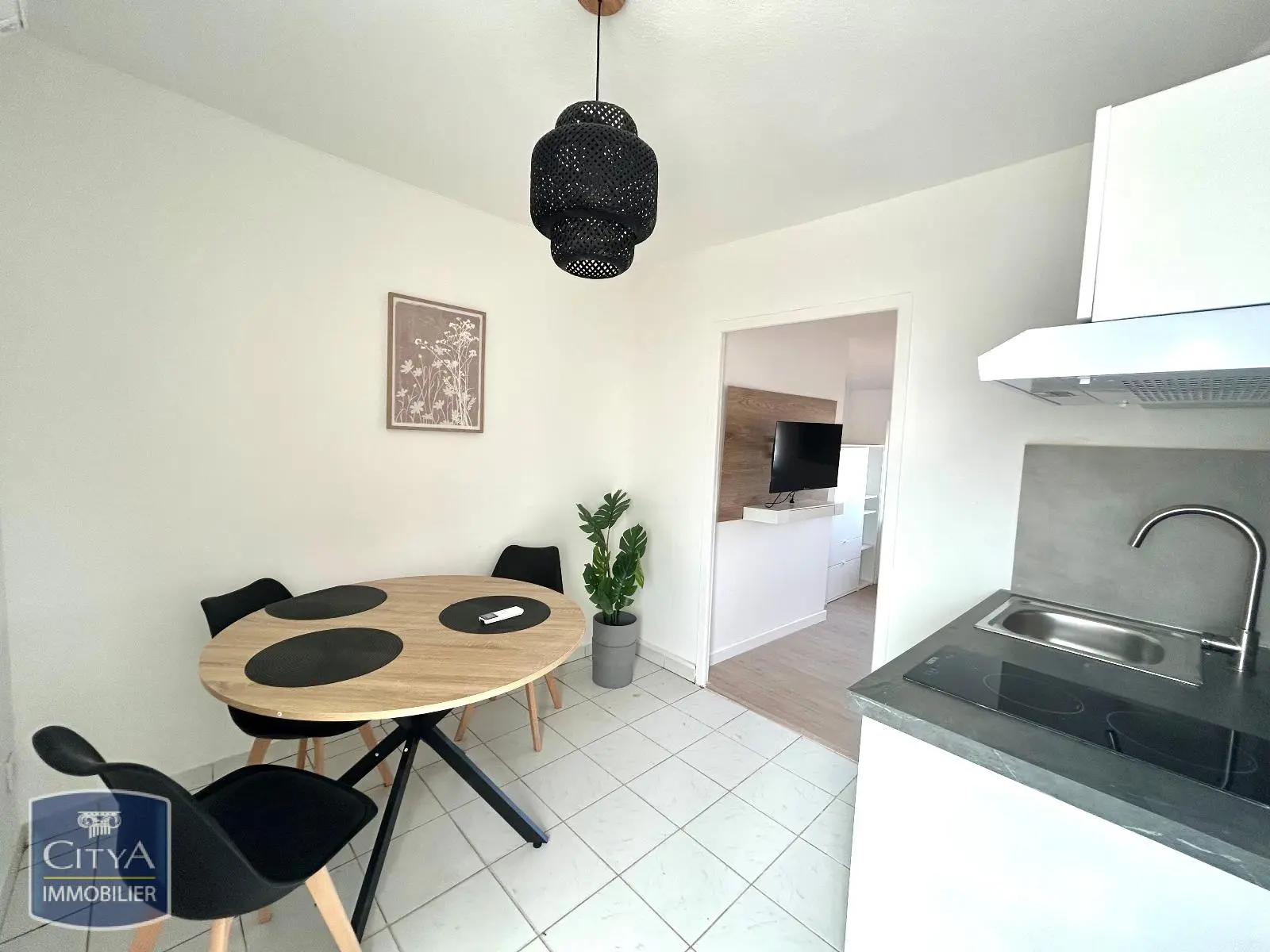 Photo 6 Appartement 1 pièce 23.36m²