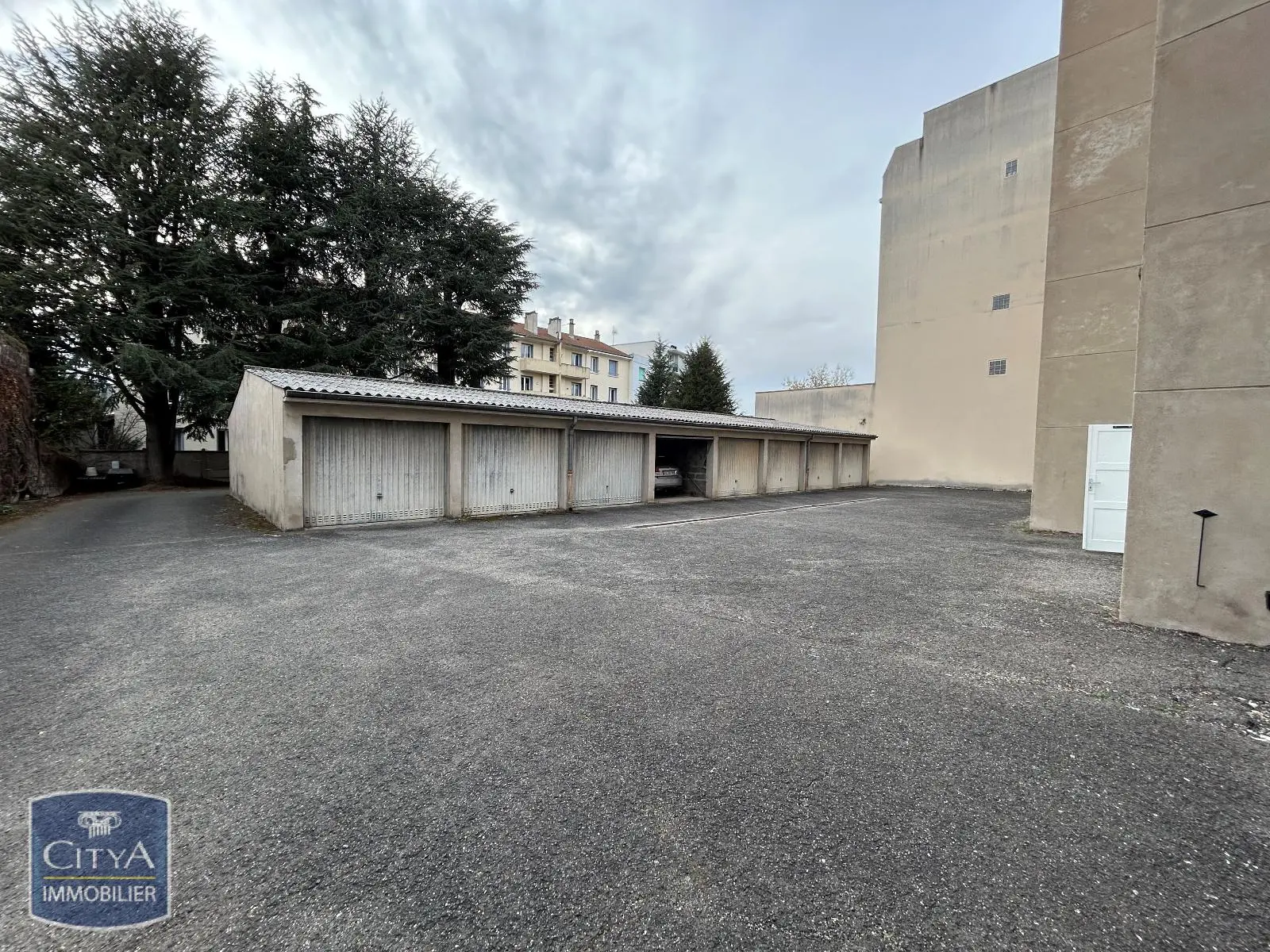 Photo 5 Parking 10m²