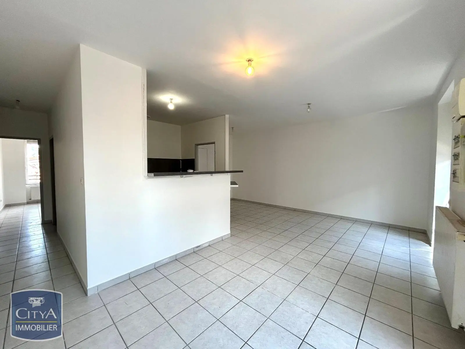 Photo 3 Appartement 4 pièces 76.83m²