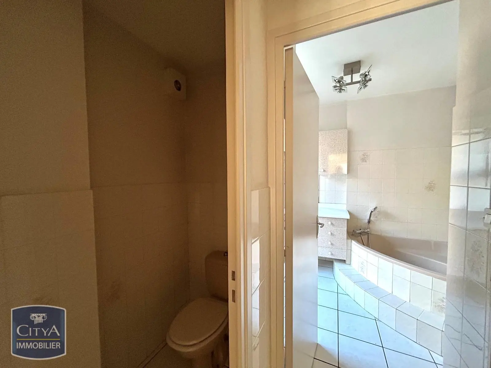 Photo 14 Appartement 4 pièces 99.86m²