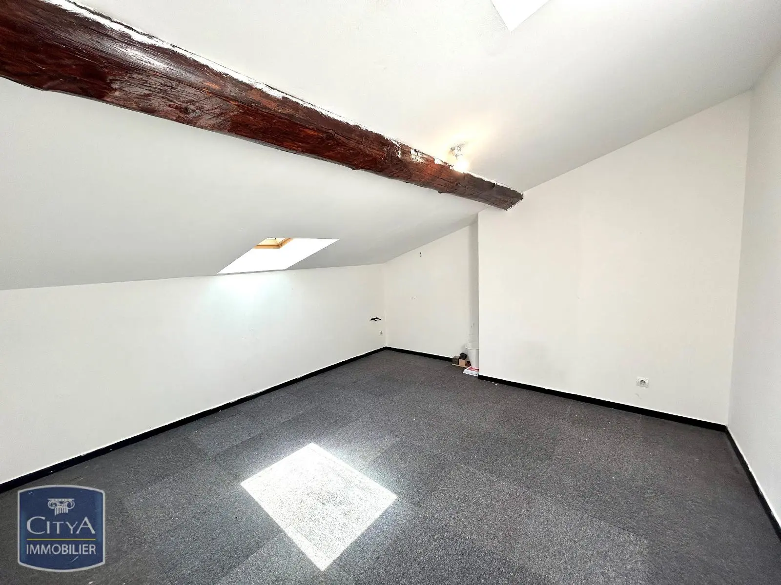 Photo 10 Appartement 5 pièces 96.39m²