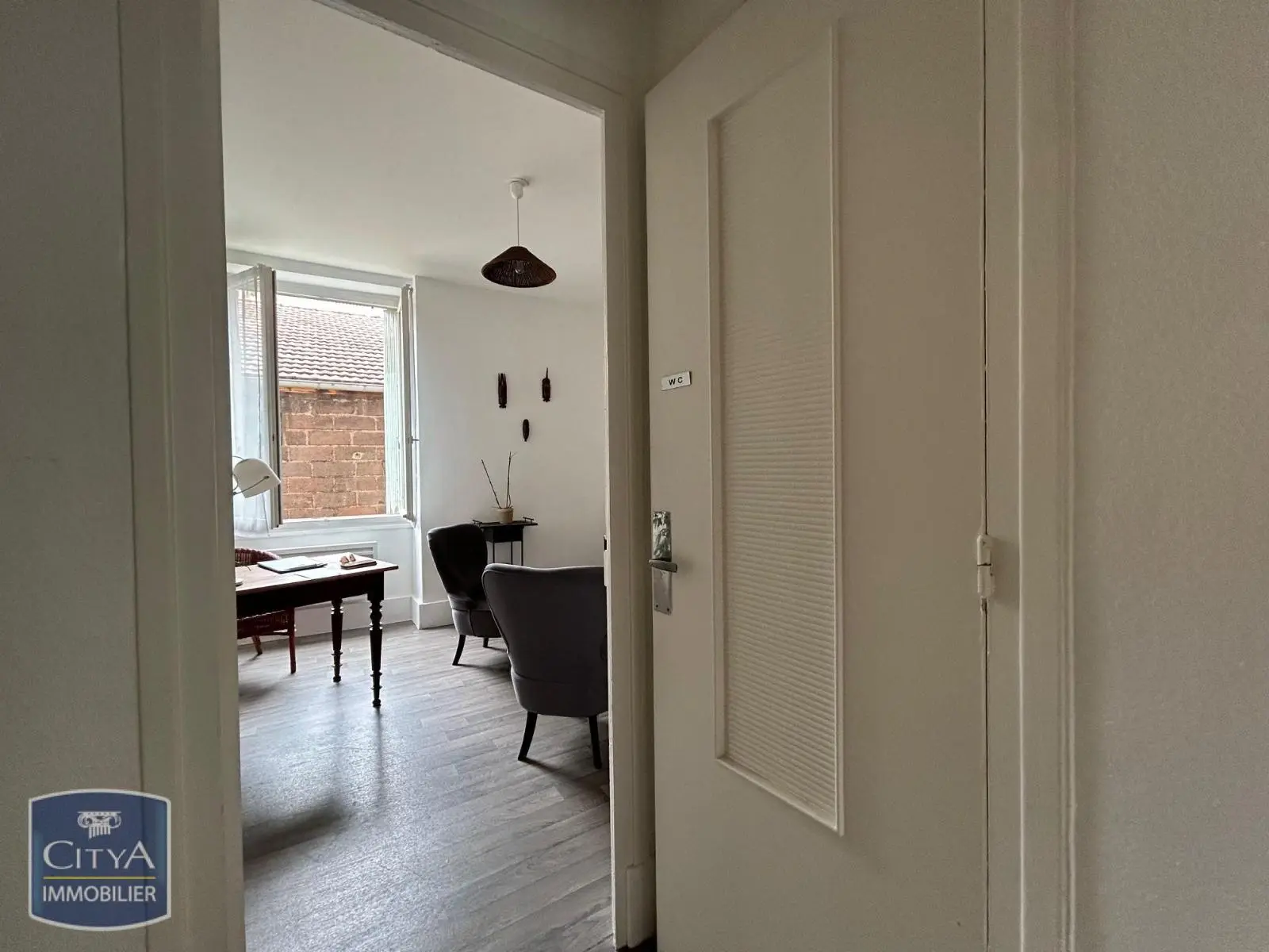 Photo 6 Local Professionnel 32m²