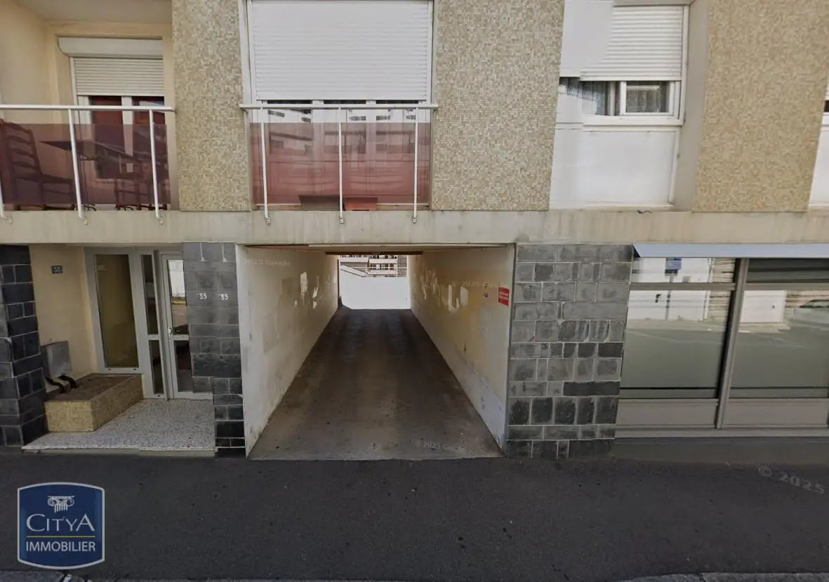Photo 1 Parking 10m²