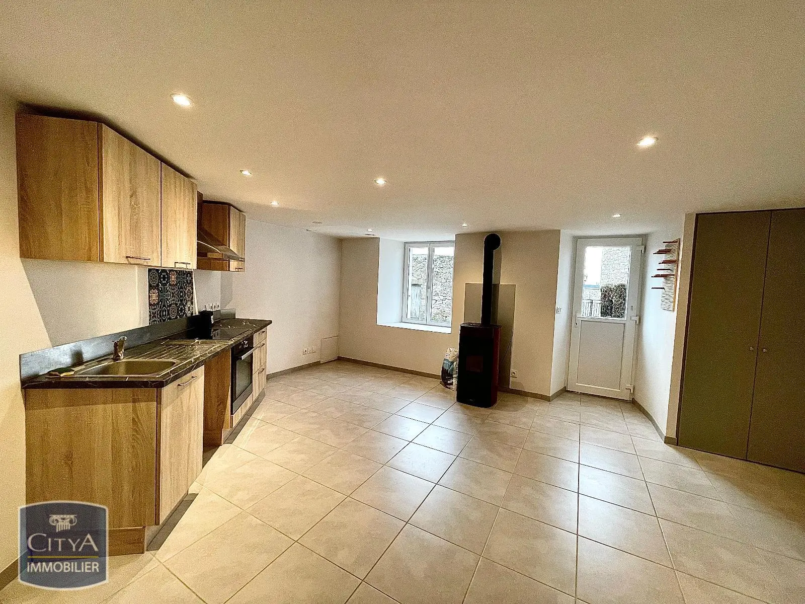 Photo 1 Maison 3 pièces 74.7m²
