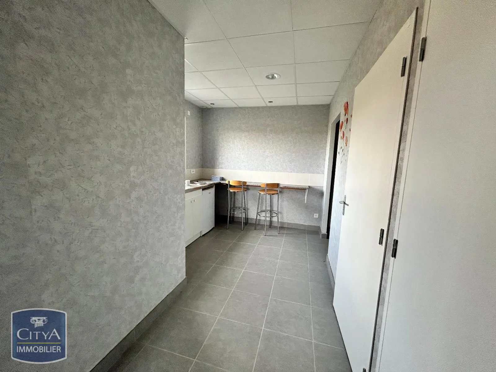 Photo 10 Local Commercial 200m²