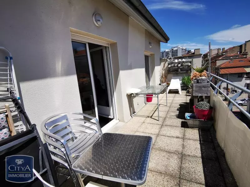 Illustration pour Appartement 2 pièces 42.13m² Photo Appartement 2 pièces 42.13m²