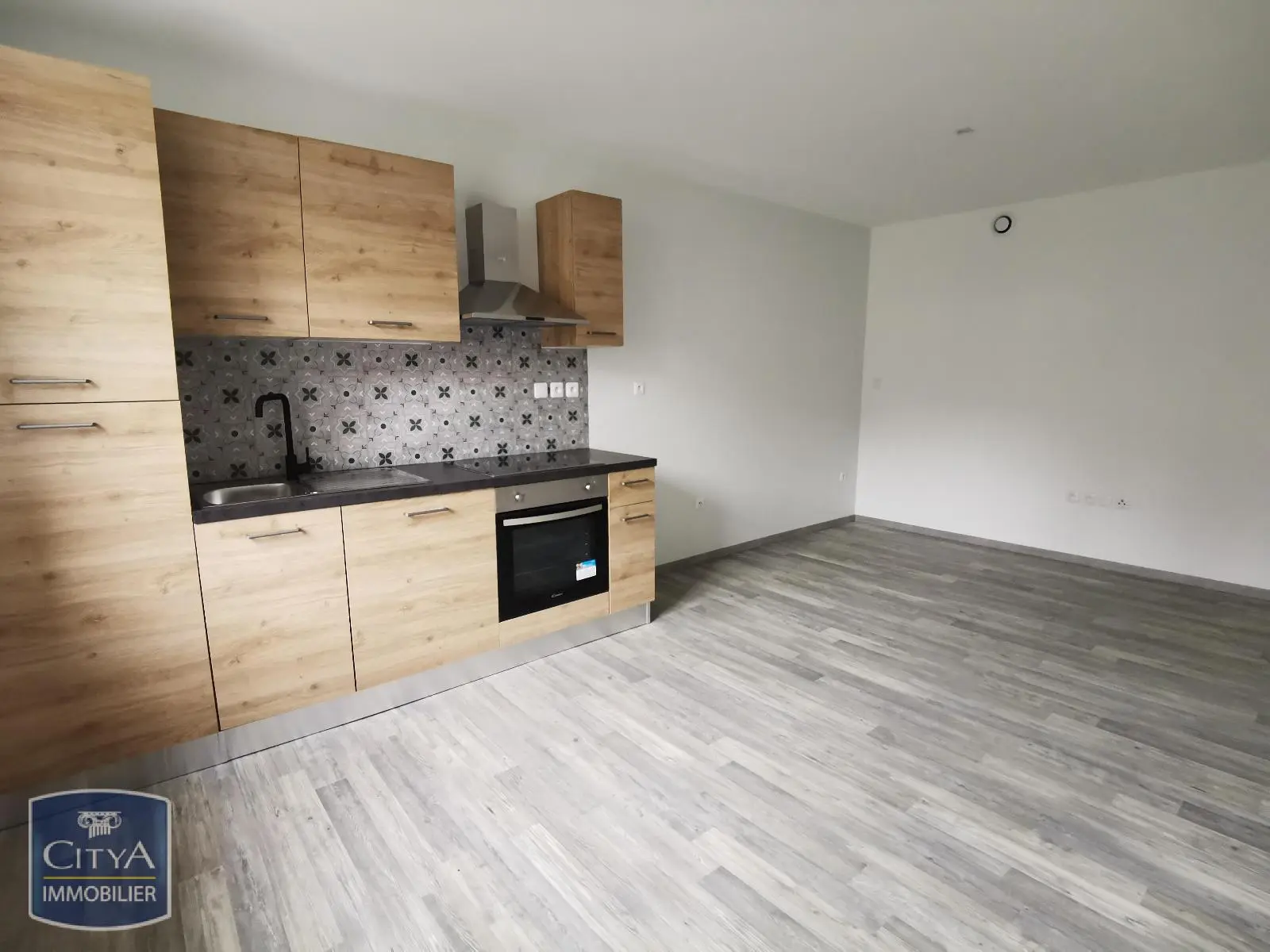 Photo 1 Appartement 2 pièces 29.74m²