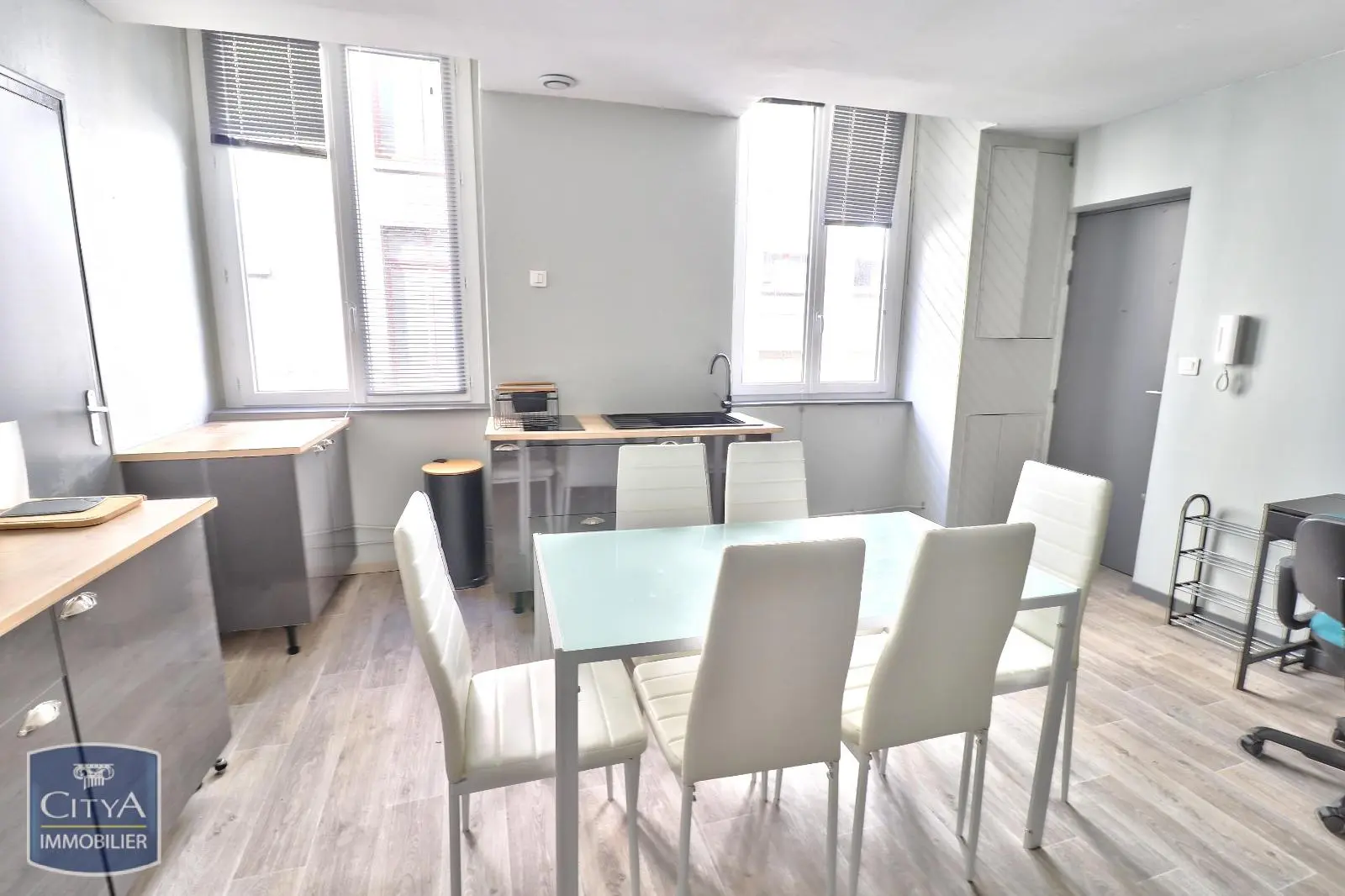 Photo 3 Appartement 2 pièces 31.58m²