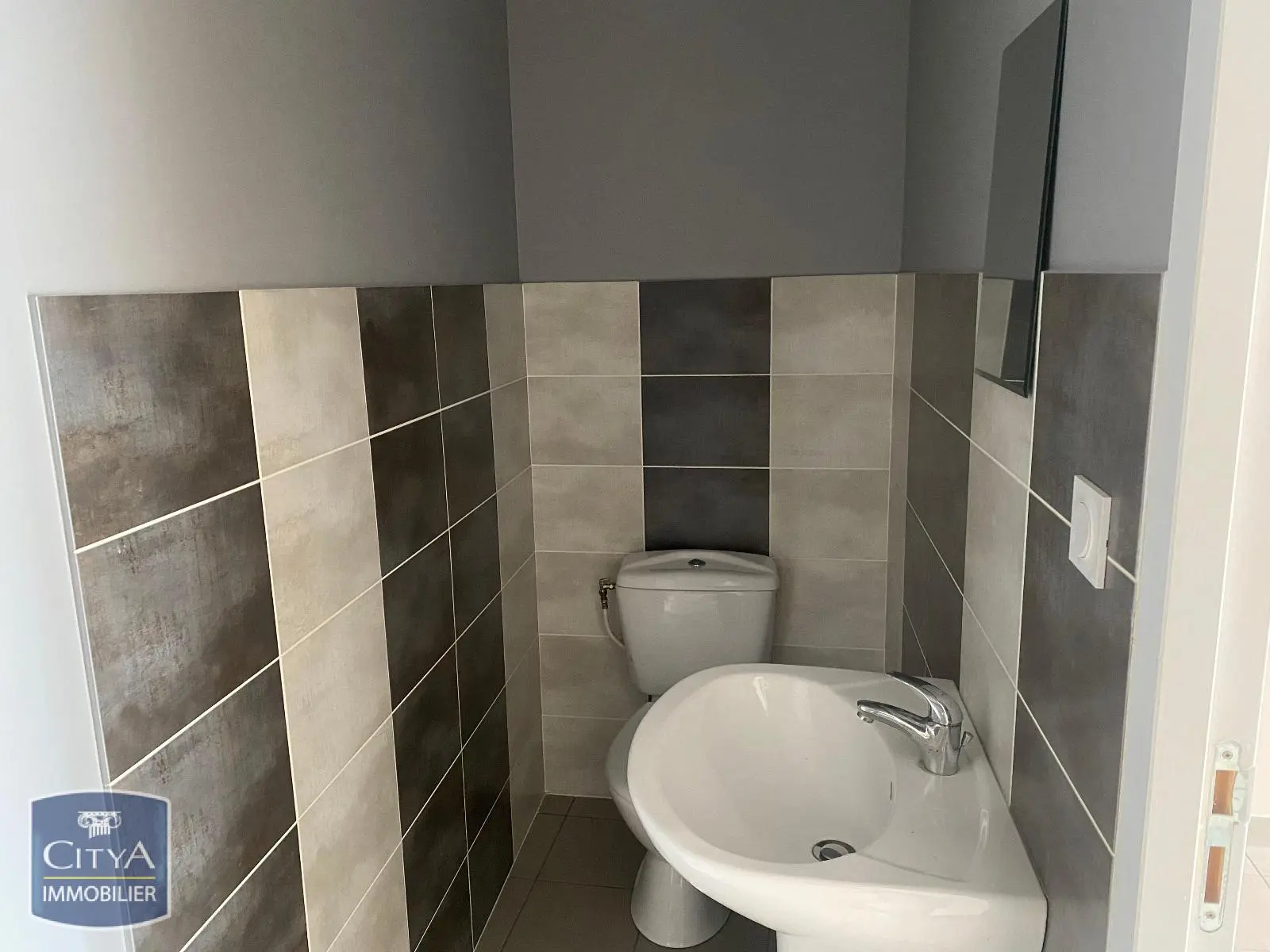 Photo 4 Local Professionnel 17.05m²