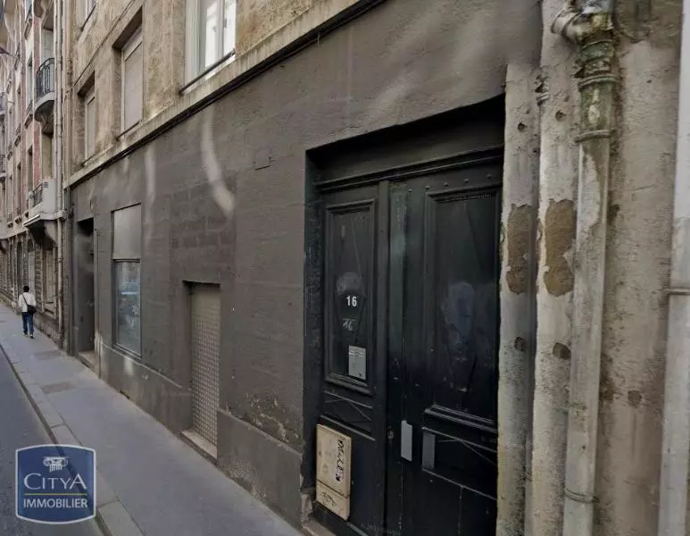 Illustration pour Appartement 4 pièces 89m² Photo Appartement 4 pièces 89m²